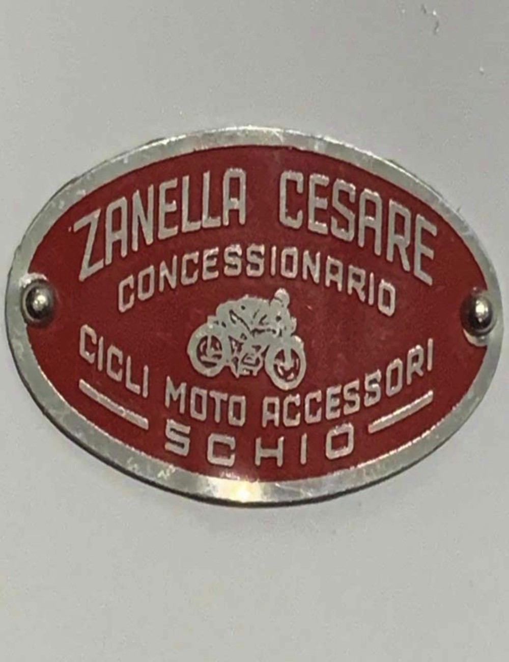 Targhetta concessionario Zanella Cesare