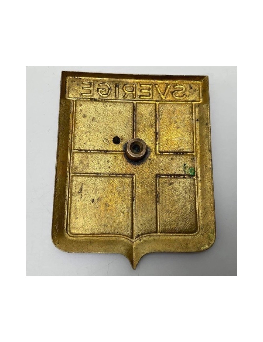 Placca Drago Sverige. Dimensioni: 7 cm x 6 cm