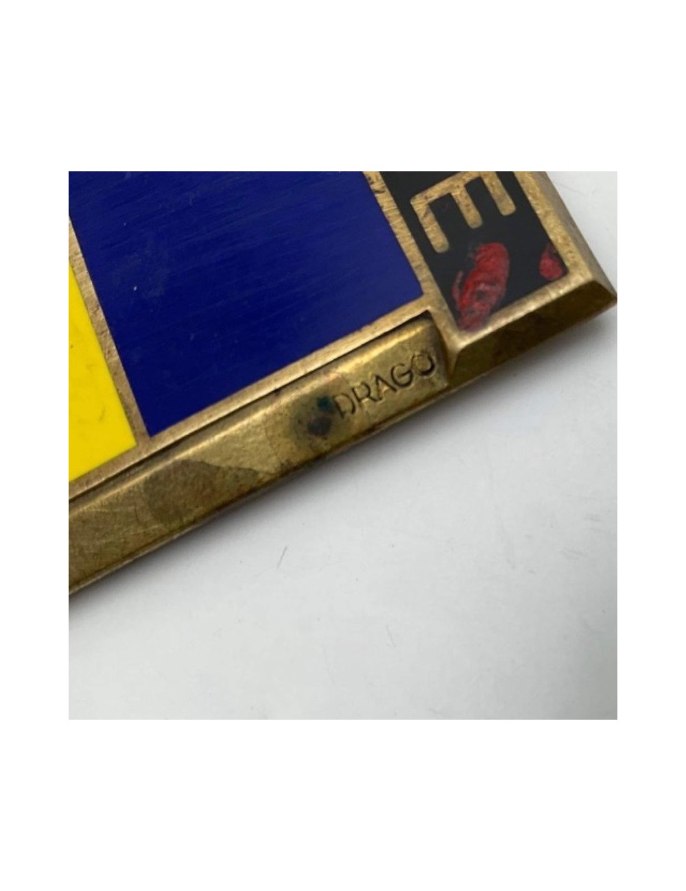 Placca Drago Sverige. Dimensioni: 7 cm x 6 cm