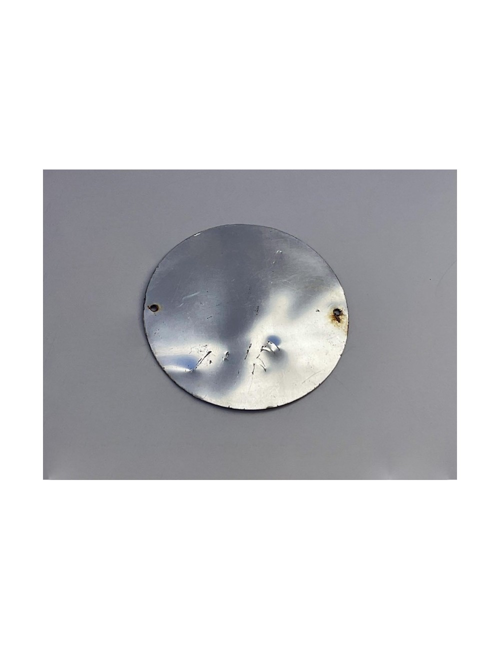 Targhetta concessionario Vespa Ape. Dimensione: 6,5 cm