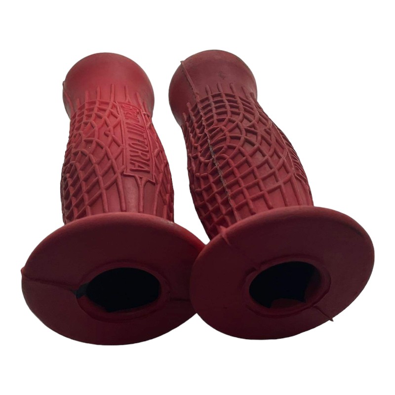 Manopole Brevetto Vittoria rosse per Vespa - Accessori di Qualità