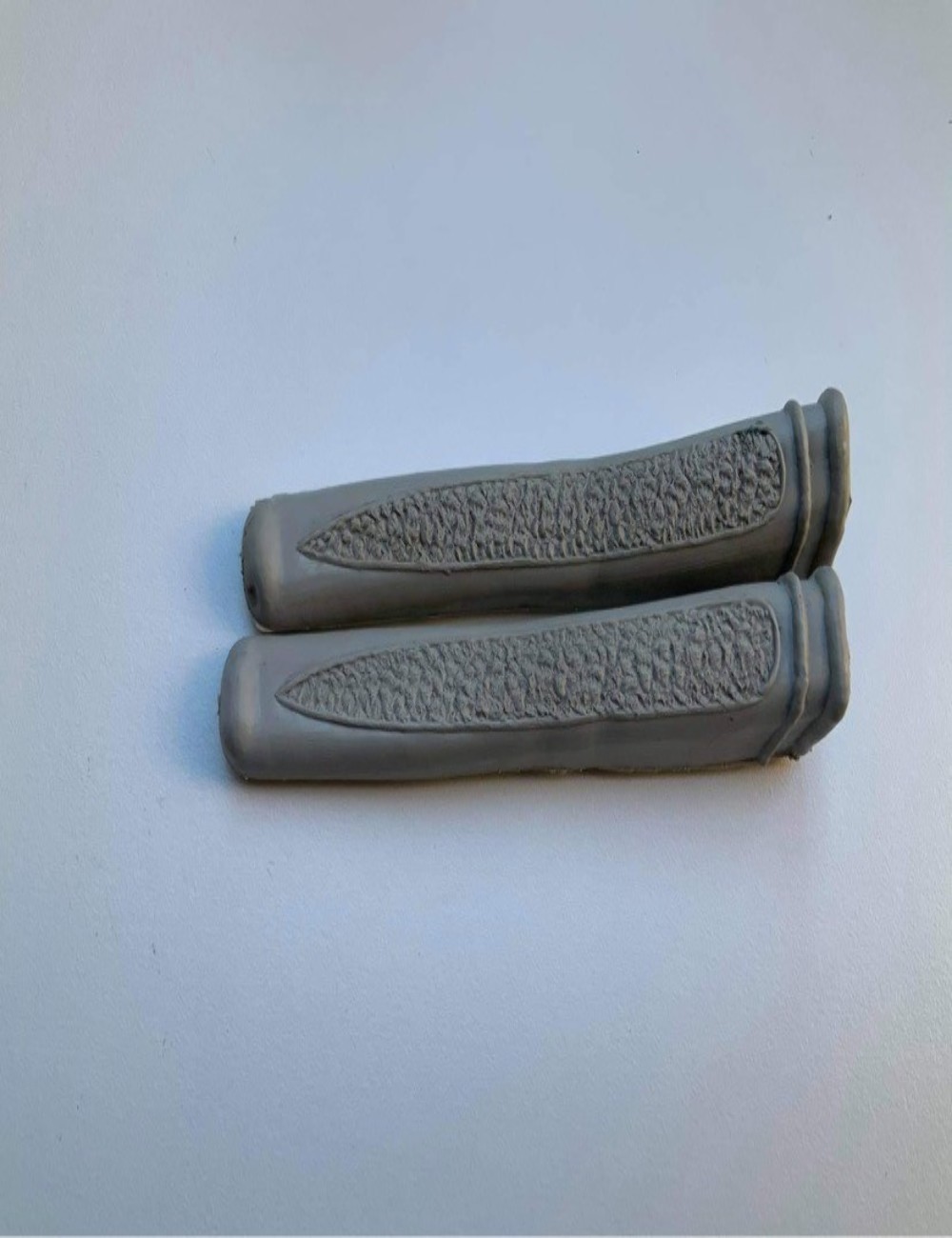 Coprileva in plastica Mercury