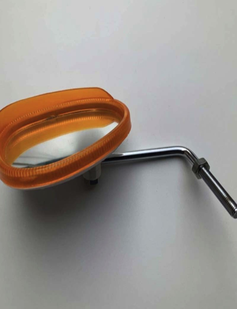 Specchietto retrovisore per moto e vespe