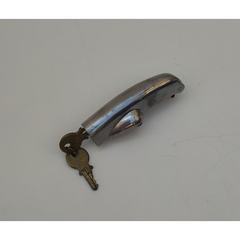 Chiusura cofano Vespa Faro Basso Nos