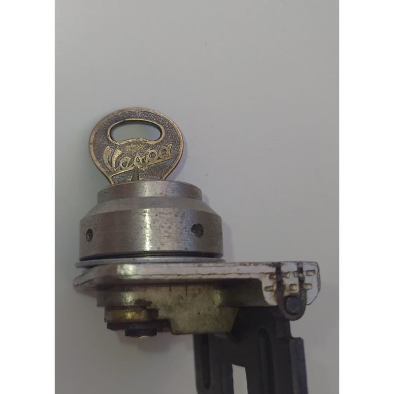 Bloccasterzo per Vespa Faro Basso