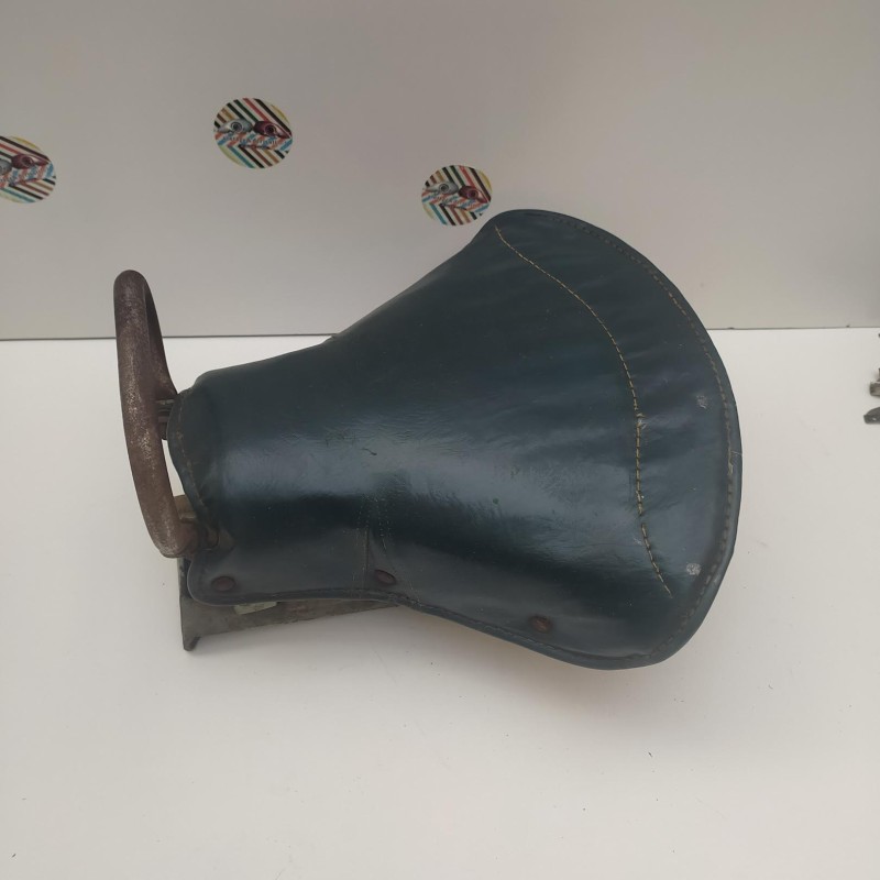Sella posteriore Vespa Faro Basso