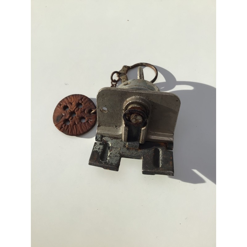 Bloccasterzo per Vespa Faro Basso
