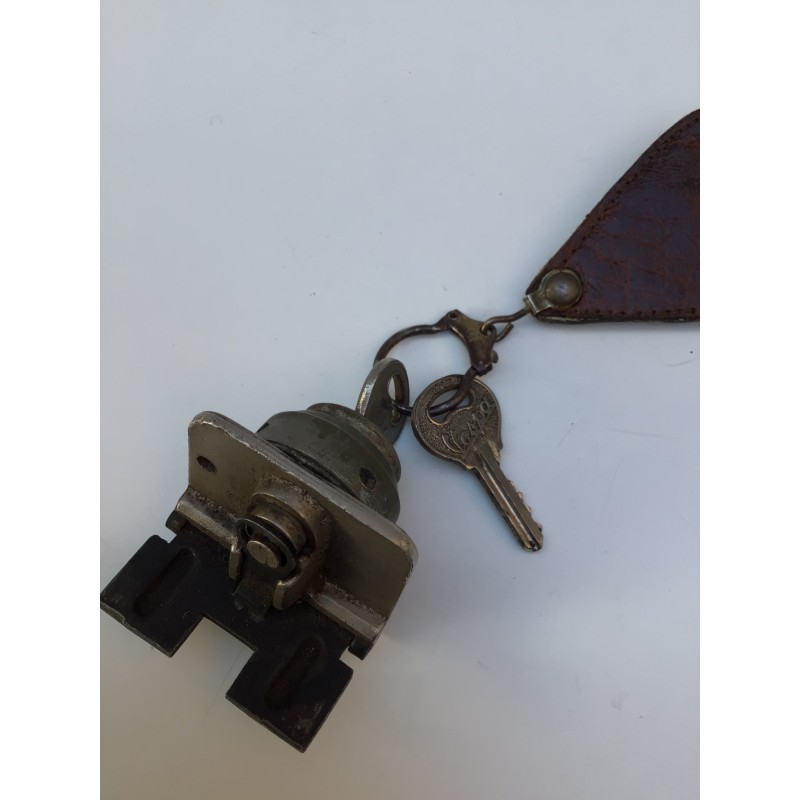Bloccasterzo Vespa Bacchetta Faro Basso doppia chiave