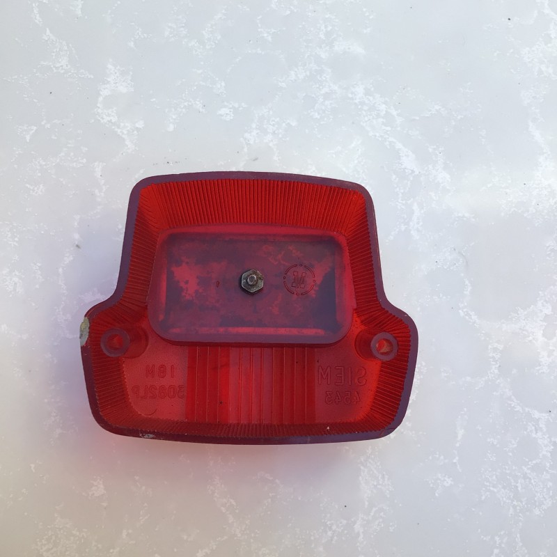 Catarifrangente per Vespa 50 prima serie e 90 S. Sprint