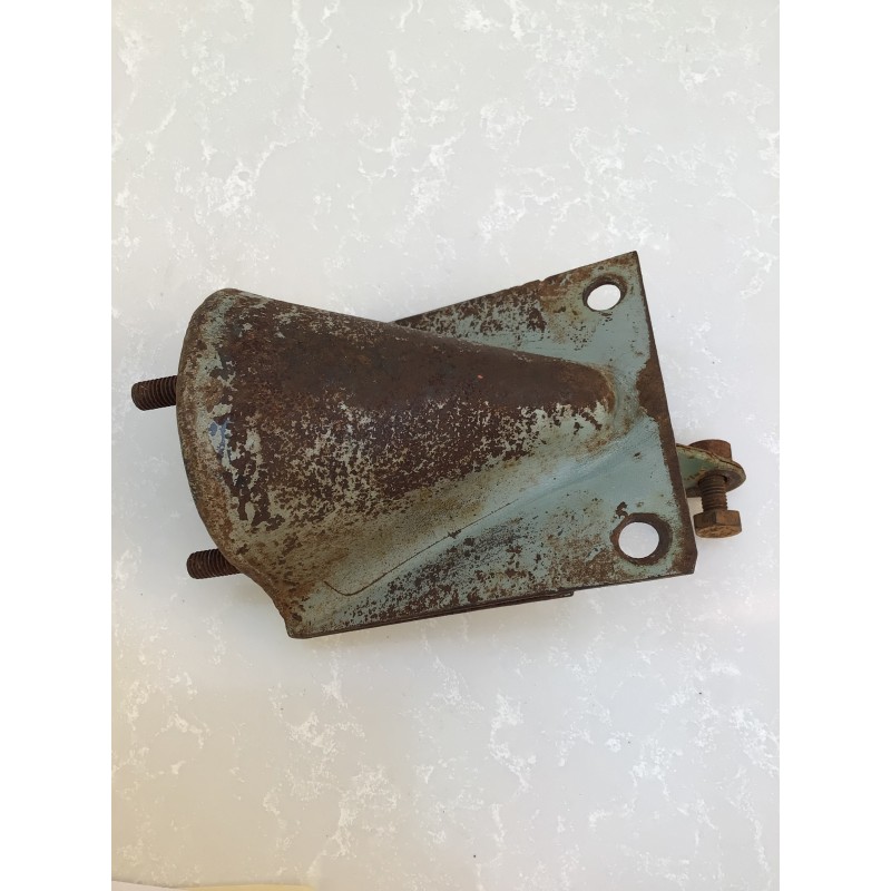 Supporto porta ruota Vespa Faro Basso