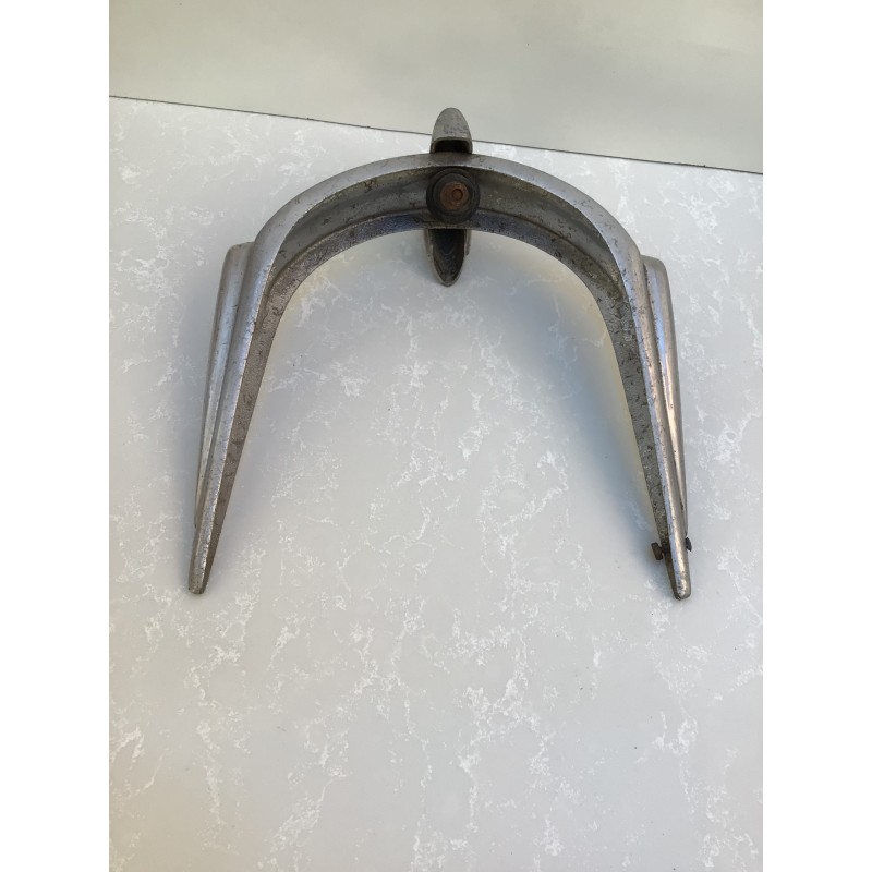 Fregio parafango Vespa Faro Basso