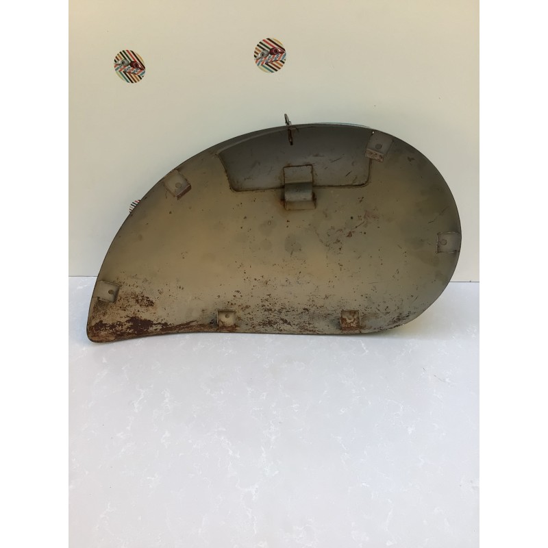 Cofano Vespa GS lato portaoggetti
