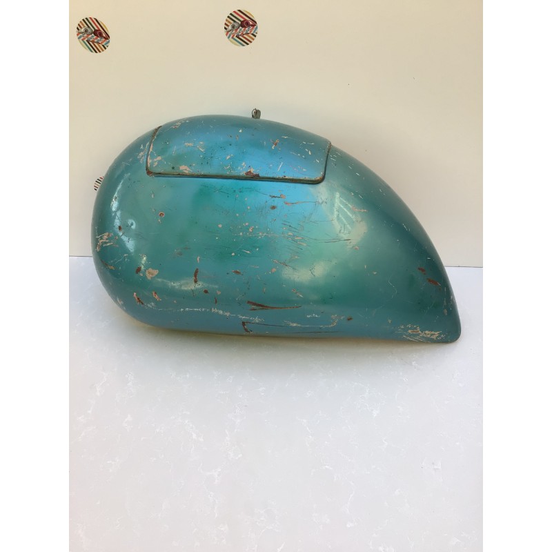 Cofano Vespa GS lato portaoggetti