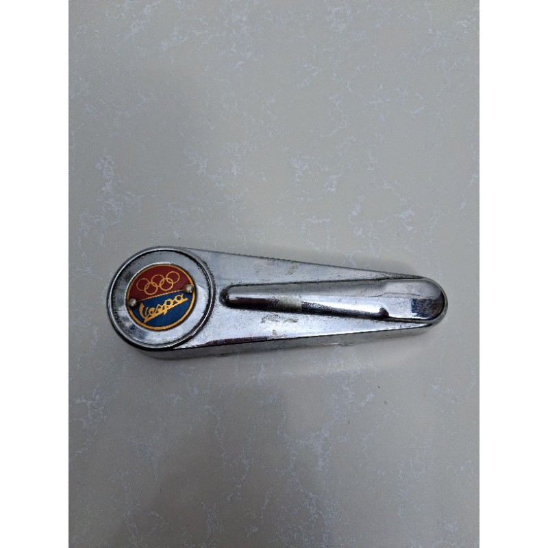 Coprimozzo Vespa Nos