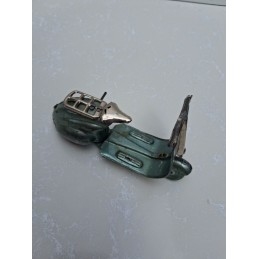 Modellino vespa 50 in latta