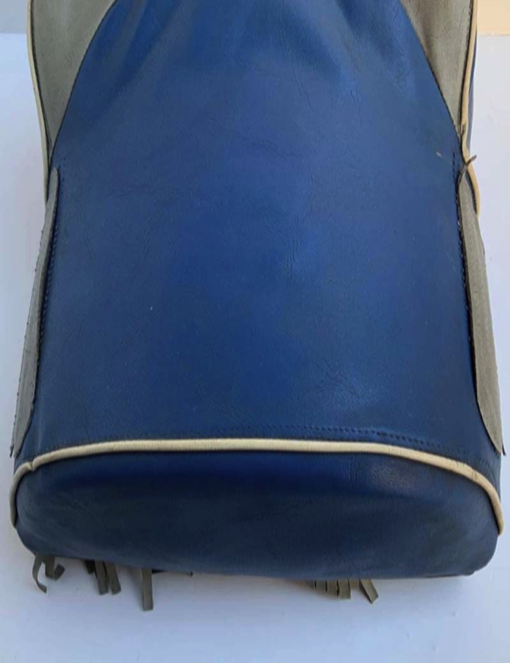 Sellino passeggero vespa faro basso