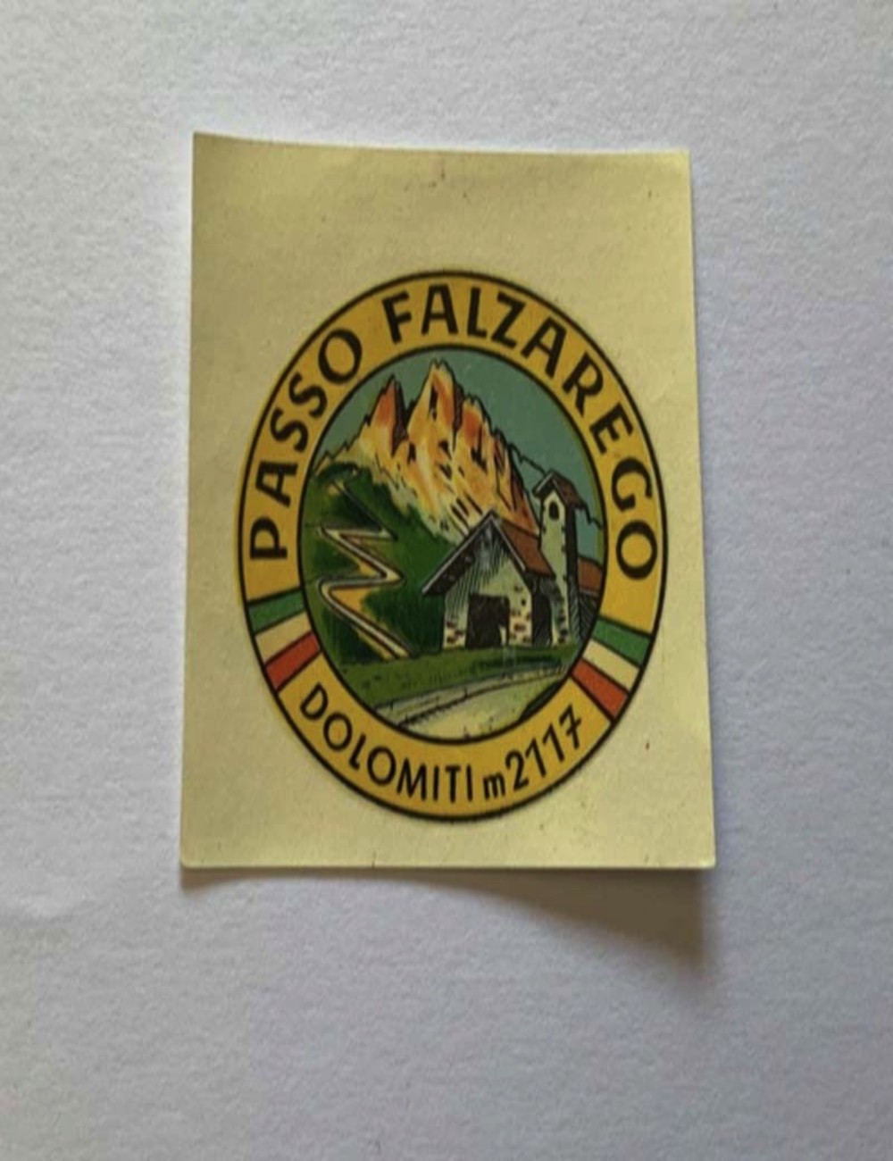 Decal Dolomiti- Passo Falzarego