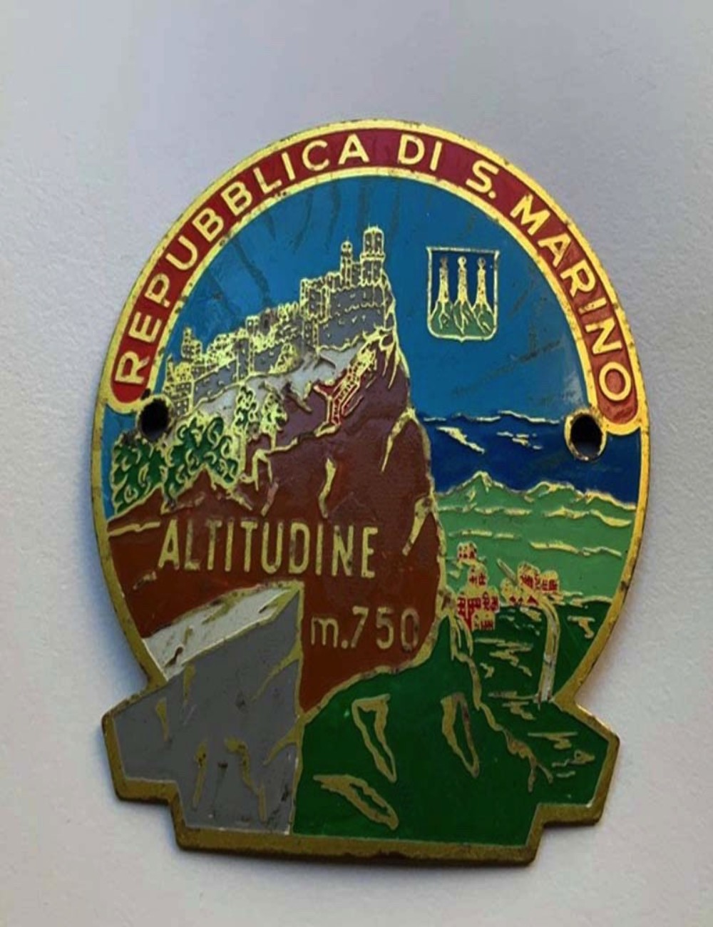 Placca Repubblica di S.Marino. Dimensioni: 7 cm x 7 cm