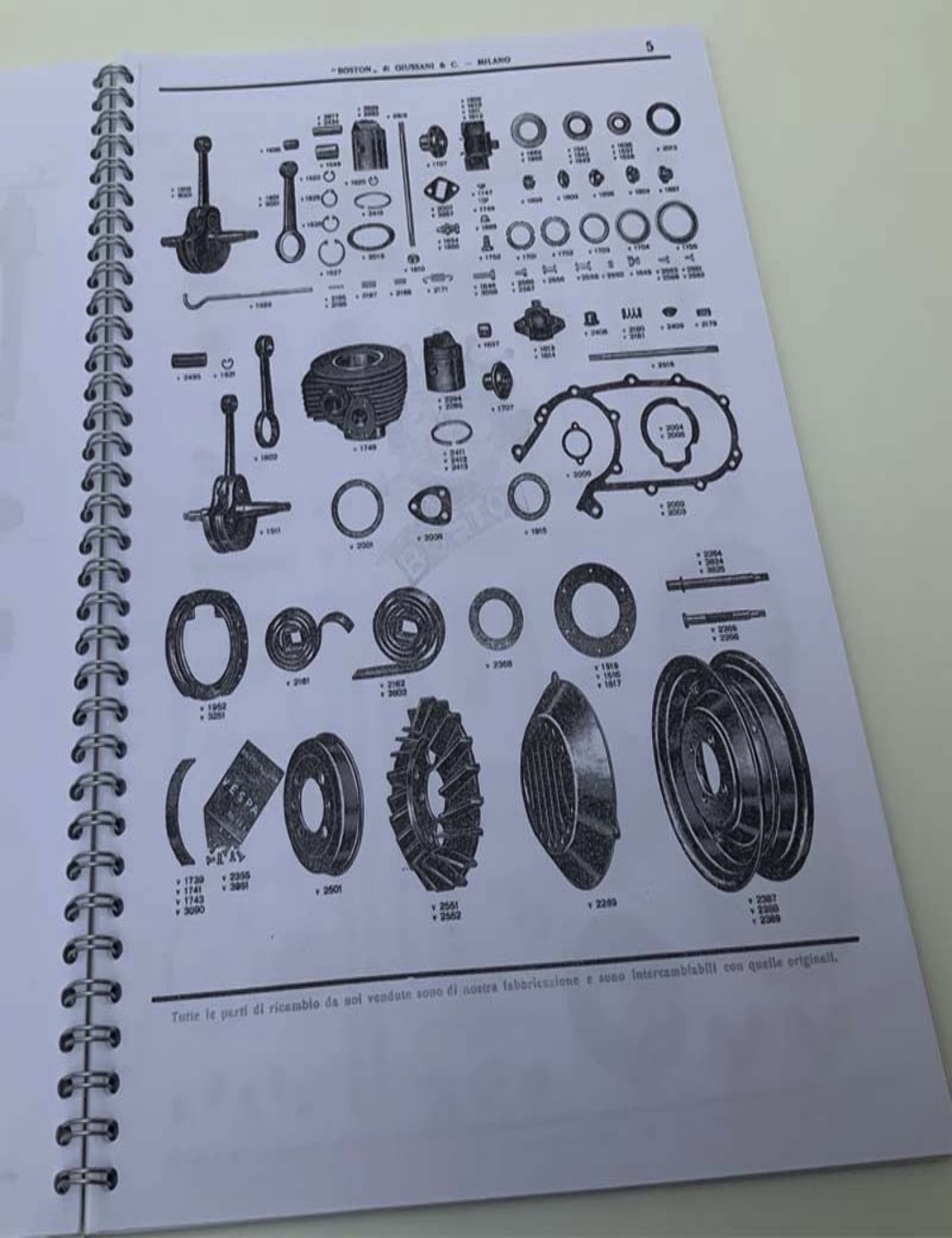 Copia catalogo listino prezzi accessori Vespa 98 cc.- 125cc.- Ape 125 cc. - 150 cc.