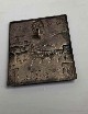 Placca ponte di Bassano. Dimensioni: 5,4 cm x 5,7 cm