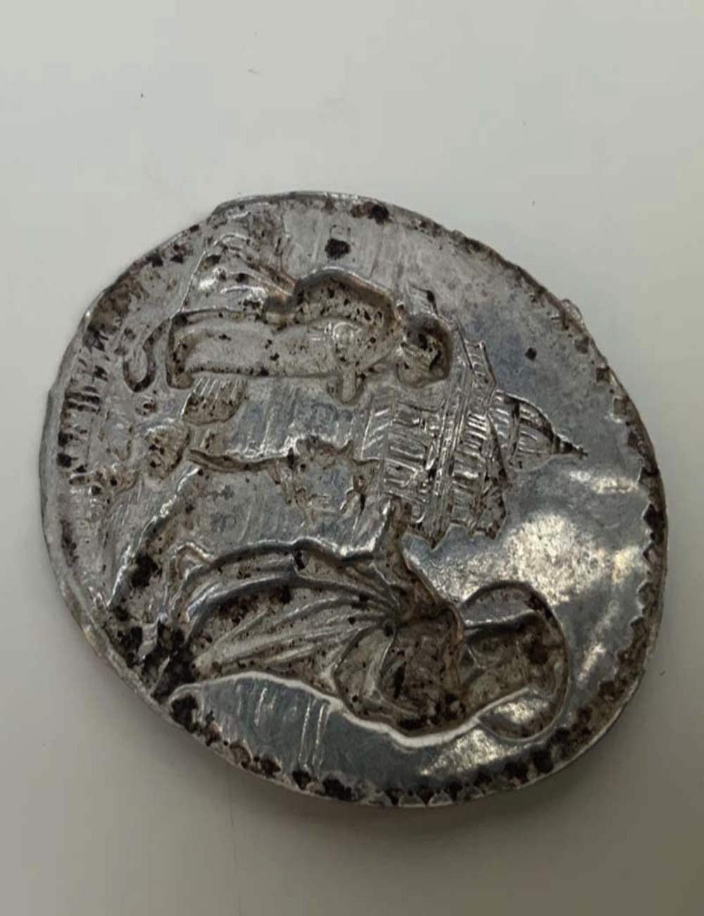 Placca immagine sacra. Dimensioni 3,5 cm x 4,5 cm