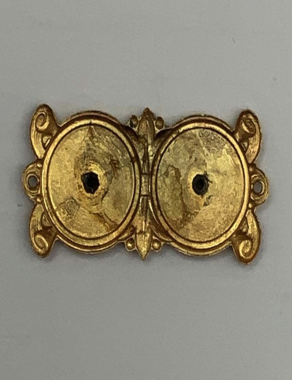 Placca San Cristoforo. Dimensioni: 5 x 2,5 cm