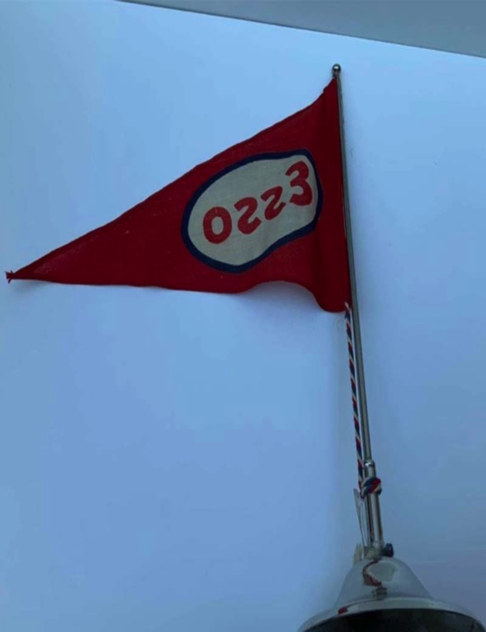 Portabandierina Esso. Altezza 31 cm