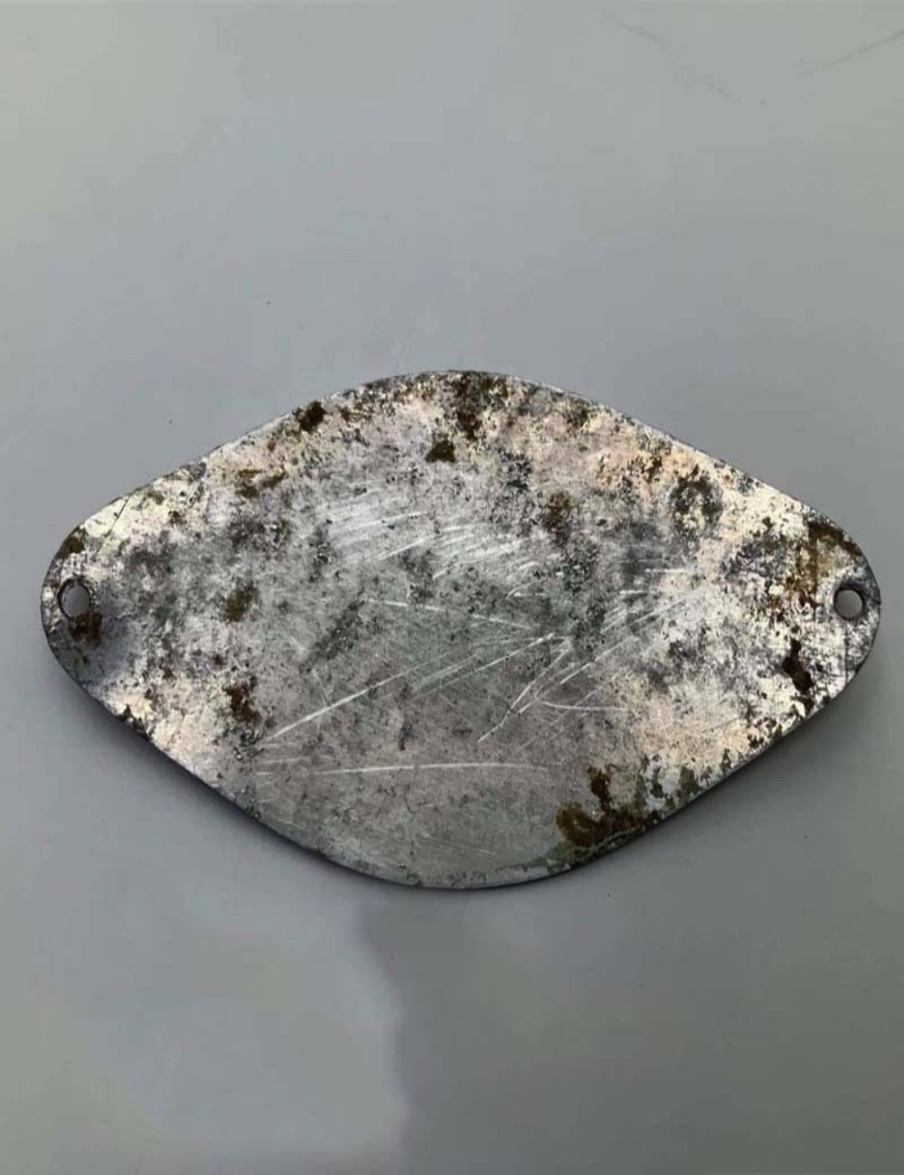 Targhetta concessionario Morselli & Violi. 6 cm
