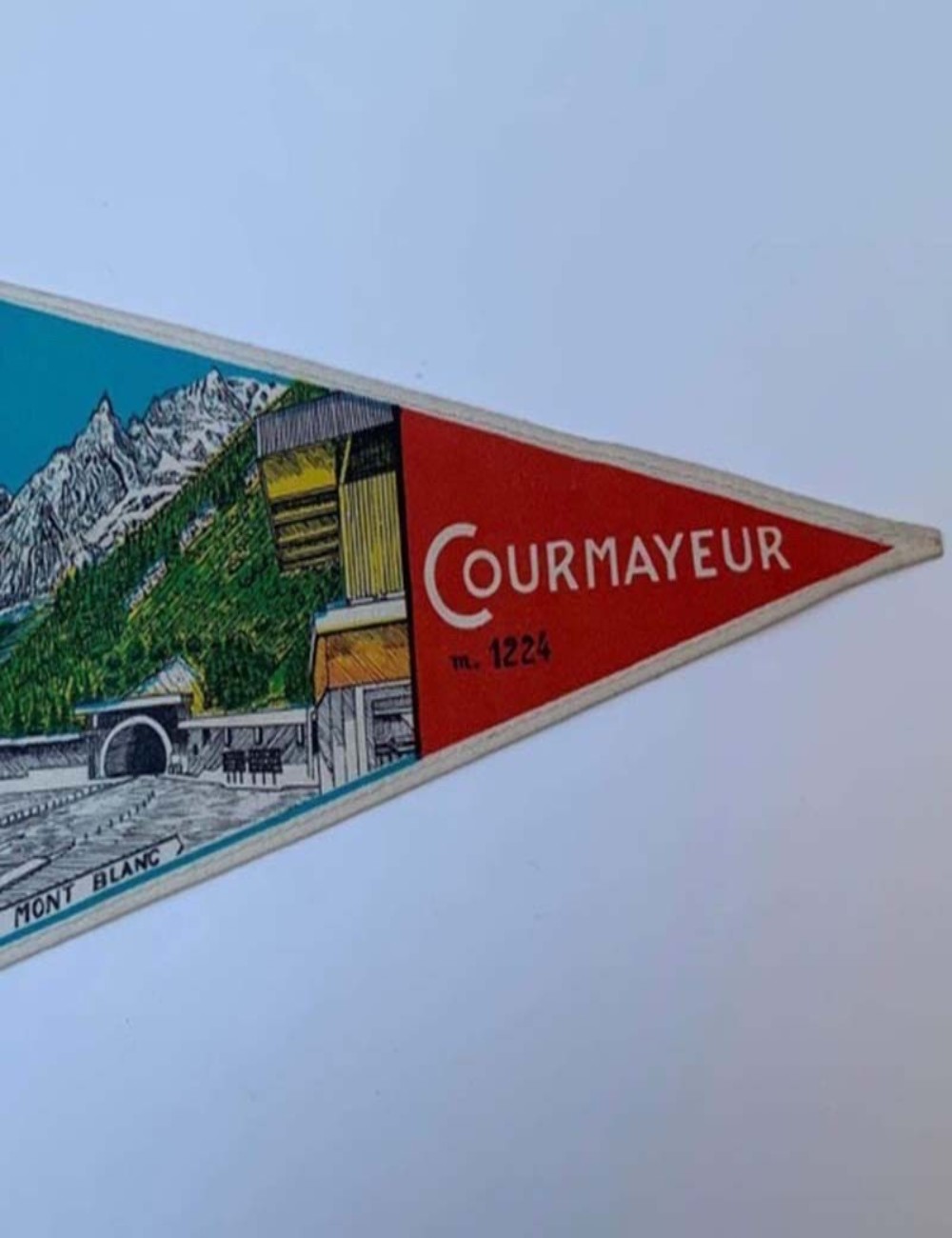 Bandierina Courmayeur
