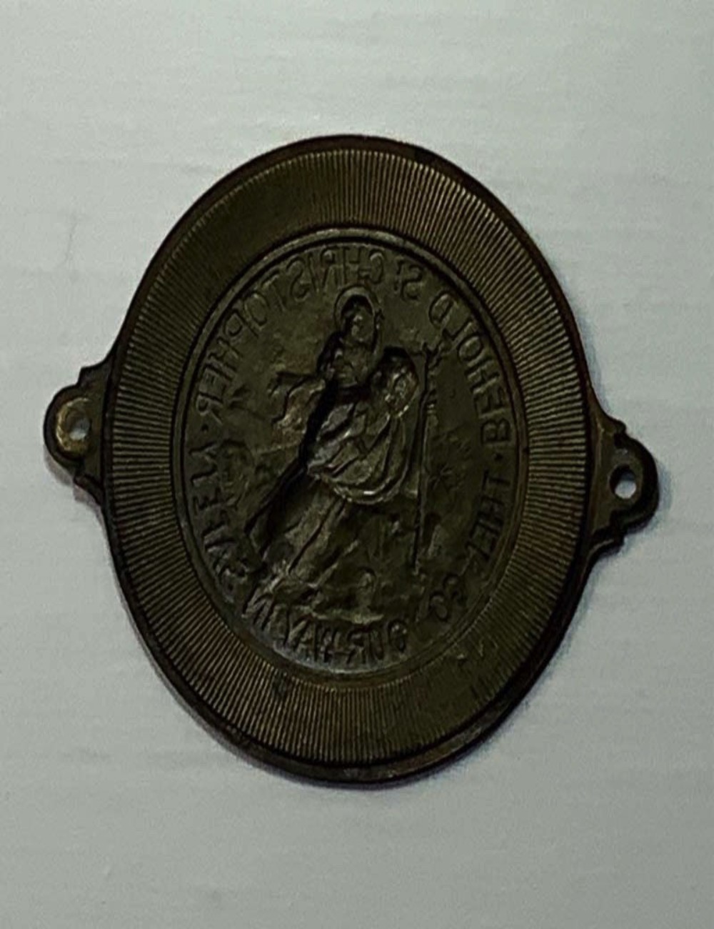 Placca San Cristoforo. Dimensioni 6 ,6 cm x 5,3 cm